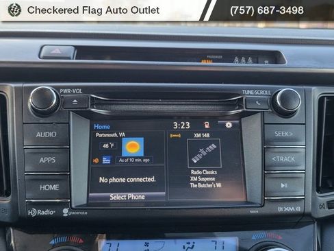 Used 2018 Toyota RAV4 SE image 34