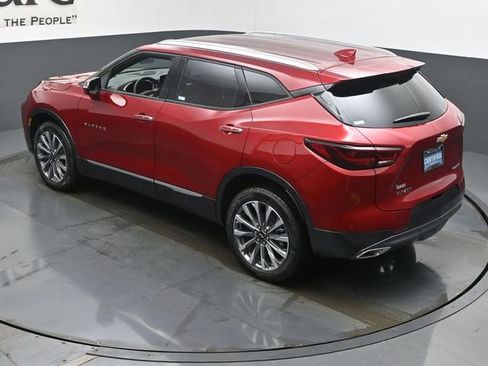 Certified 2025 Chevrolet Blazer Premier w/ Driver Confidence II Package image 40