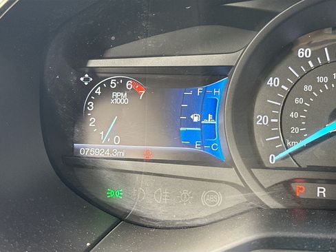 Used 2015 Ford Edge Titanium w/ Equipment Group 301A AWD/4WD image 12