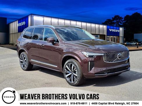 New 2025 Volvo XC90 B6 Core w/ Climate Package image 1