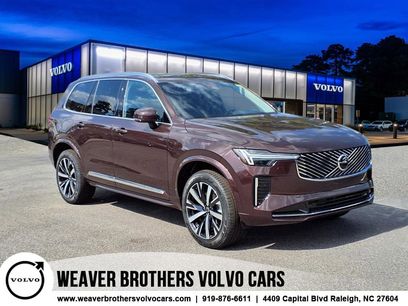 New 2025 Volvo XC90 B6 Core w/ Climate Package