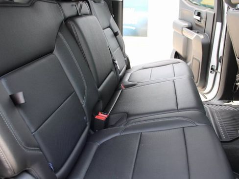 Used 2020 Chevrolet Silverado 1500 LTZ w/ LTZ Plus Package image 26