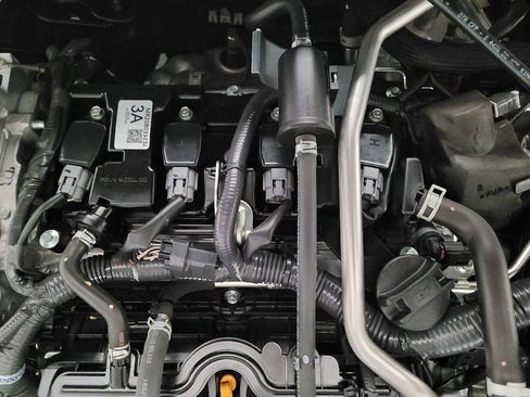 Used 2024 Nissan Sentra SR FWD image 30