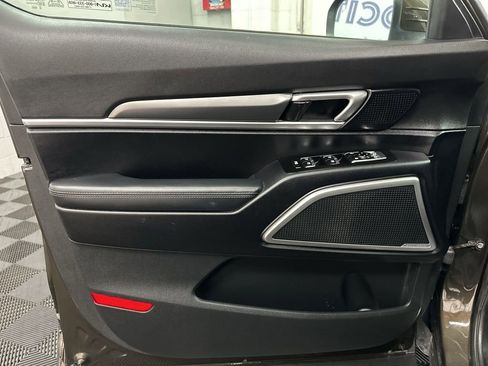 Used 2022 Kia Telluride S image 19