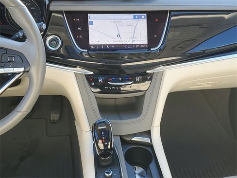 Certified 2024 Cadillac XT6 Premium Luxury w/ Technology Package image 30