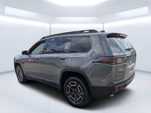 New 2026 Jeep Cherokee Laredo AWD/4WD image 5