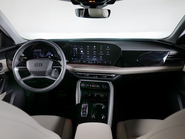 Certified 2025 Audi Q5 Premium w/ Convenience Package AWD/4WD image 9