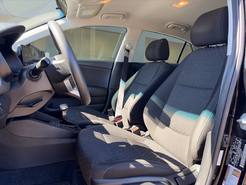 Used 2022 Kia Rio LX FWD image 13