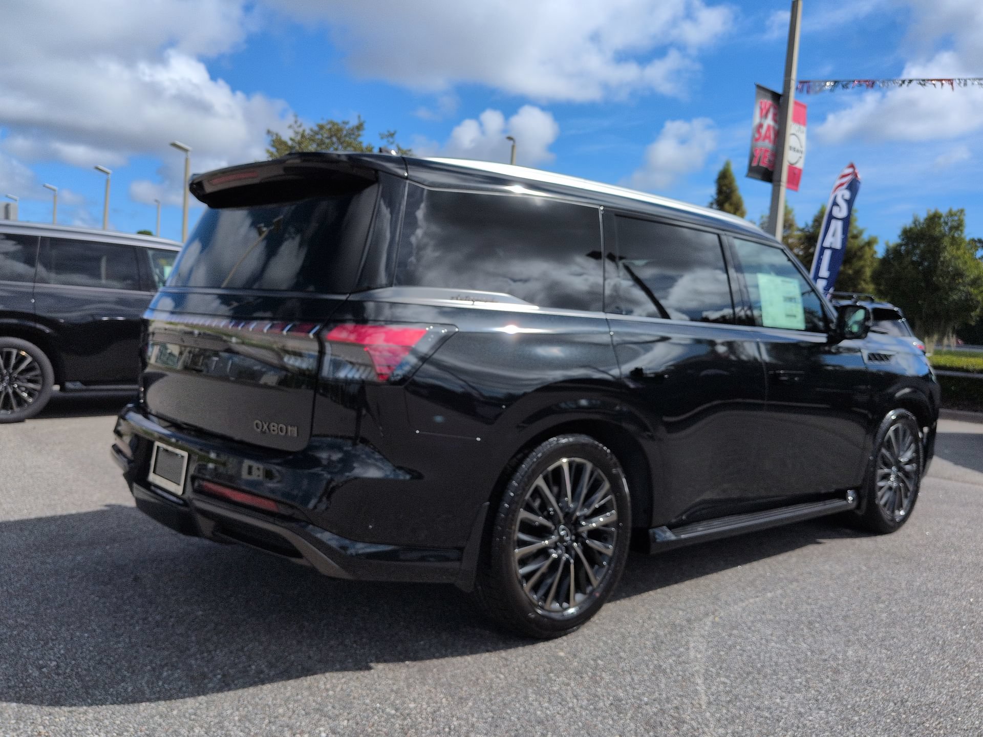 New 2027 INFINITI QX80 Autograph w/ Premium Cargo Package AWD/4WD image 5
