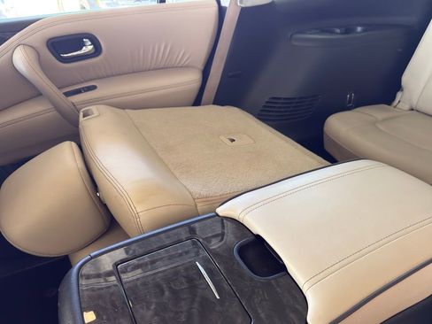 Used 2023 Nissan Armada Platinum w/ Captain's Chairs Package image 33