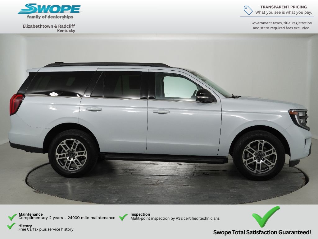 Used 2026 Ford Expedition Active AWD/4WD image 3
