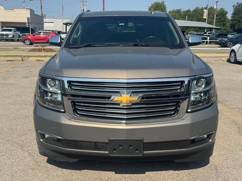 Used 2019 Chevrolet Tahoe Premier AWD/4WD image 2