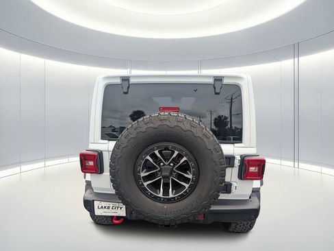 New 2026 Jeep Wrangler Unlimited Rubicon w/ Xtreme 35 Tire Package AWD/4WD image 5
