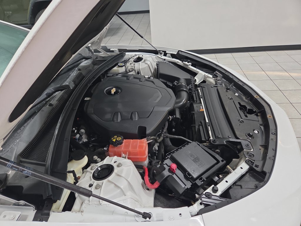 Used 2019 Chevrolet Camaro LT w/ Technology Package RWD image 31