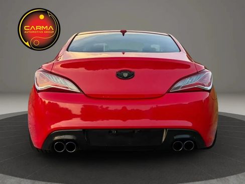 Used 2013 Hyundai Genesis 2.0T RWD image 4