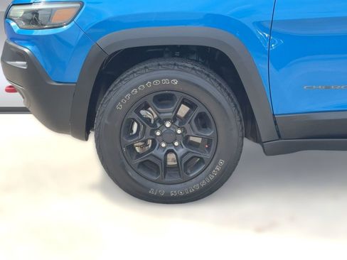 Used 2022 Jeep Cherokee Trailhawk w/ Trailer Tow Group image 12