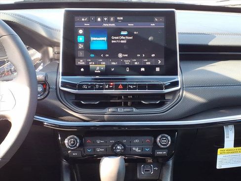 New 2026 Jeep Compass Limited image 9