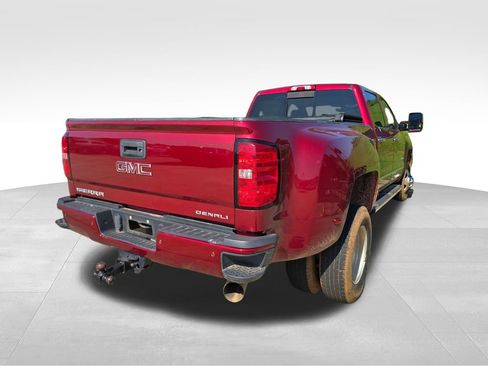 Used 2018 GMC Sierra 3500 Denali w/ Duramax Plus Package AWD/4WD image 10