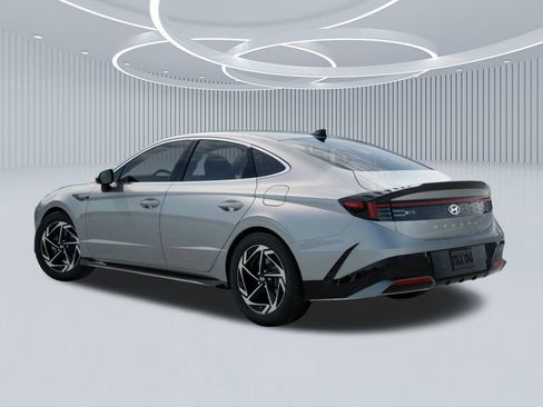 New 2026 Hyundai Sonata SEL FWD image 5