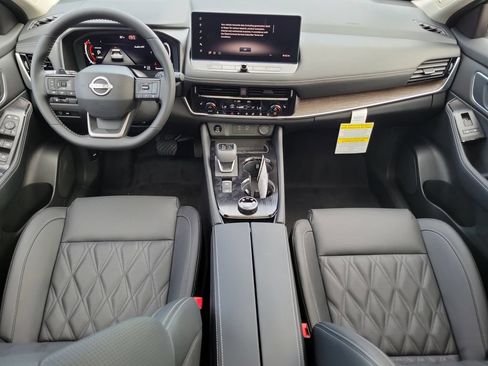 New 2026 Nissan Rogue Platinum w/ Platinum Premium Package AWD/4WD image 14