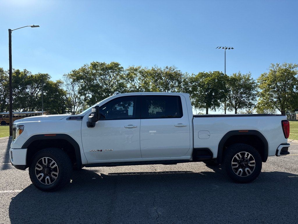 Used 2021 GMC Sierra 2500 AT4 w/ AT4 Premium Plus Package AWD/4WD image 3