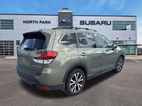 Used 2021 Subaru Forester Limited w/ Popular Package #3 AWD/4WD image 3