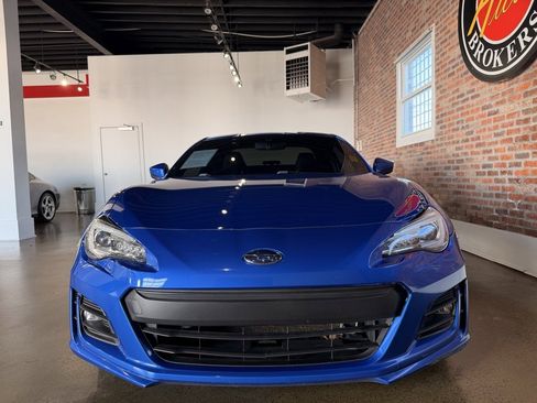 Used 2017 Subaru BRZ Limited w/ Popular Package #3 image 4