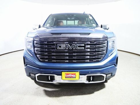 Used 2024 GMC Sierra 1500 Denali Ultimate image 2
