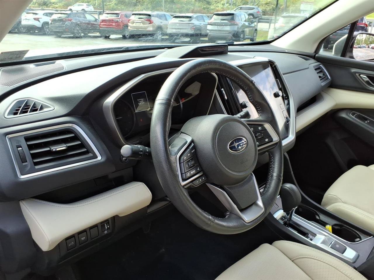 Used 2023 Subaru Ascent Limited AWD/4WD image 5