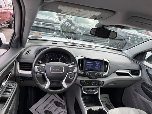 Certified 2024 GMC Terrain SLE w/ Driver Convenience Package AWD/4WD image 14