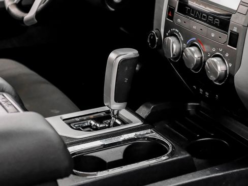 Used 2020 Toyota Tundra SR5 image 32