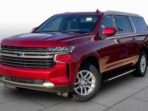 Used 2021 Chevrolet Suburban LT w/ Rear Media and Nav Package AWD/4WD image 3