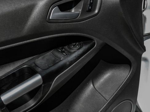 Used 2018 Ford Transit Connect XLT image 34