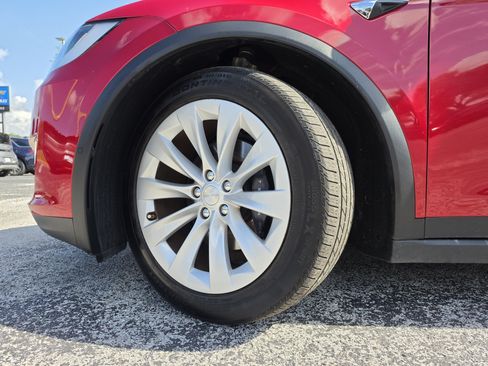Used 2020 Tesla Model X Long Range AWD/4WD image 37