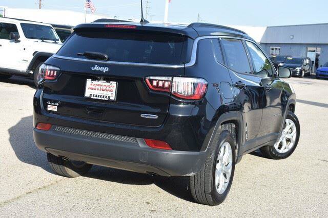 Used 2024 Jeep Compass Latitude AWD/4WD image 8