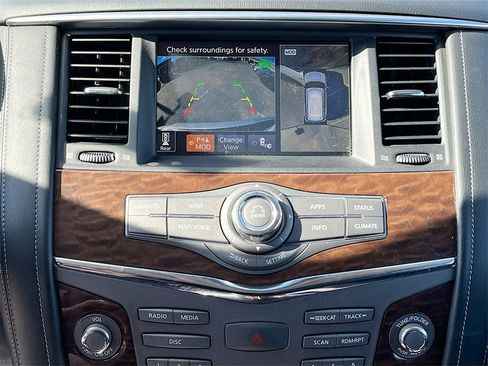 Used 2020 Nissan Armada SL w/ Premium Package image 12