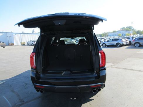 Certified 2024 GMC Yukon Denali Ultimate AWD/4WD image 8