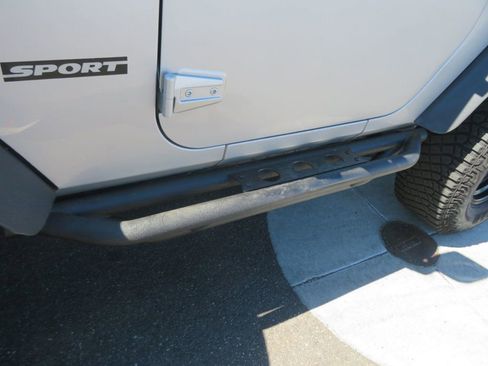 Used 2012 Jeep Wrangler Sport image 15
