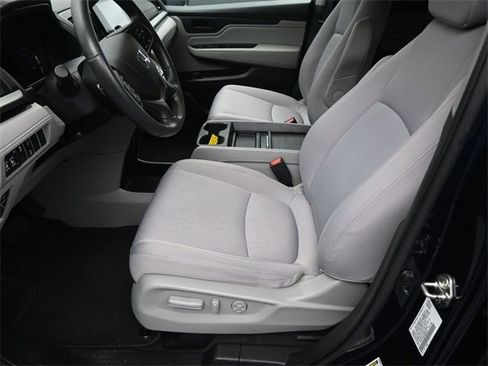 Used 2019 Honda Odyssey EX image 9