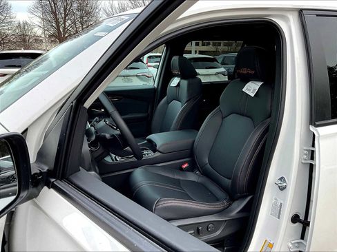 New 2025 Honda Pilot TrailSport image 11