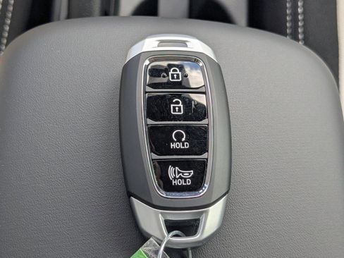 New 2026 Hyundai Venue SEL FWD image 32
