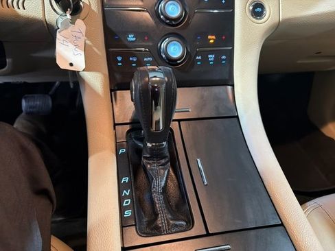 Used 2014 Ford Taurus SEL w/ Equipment Group 201A image 18