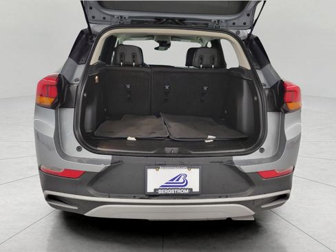 Used 2025 Buick Encore GX Preferred AWD/4WD image 15