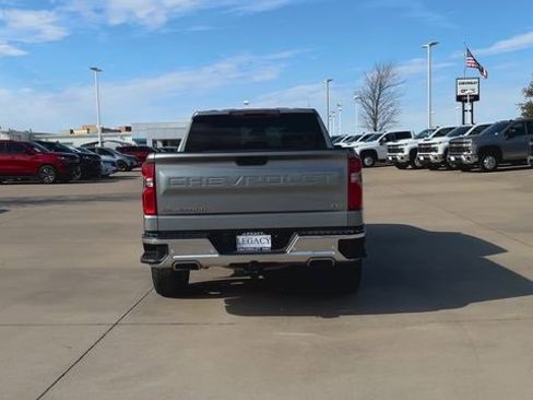Used 2023 Chevrolet Silverado 1500 LTZ image 7