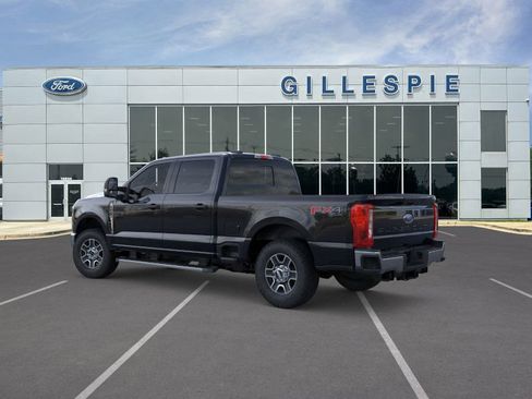 New 2025 Ford F250 XLT w/ FX4 Off-Road Package image 4