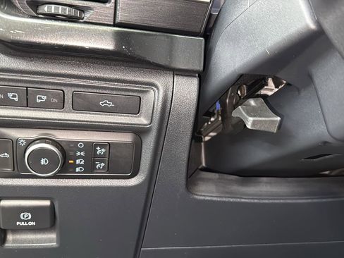 Used 2021 Ford F150 XLT w/ Equipment Group 302A High image 18