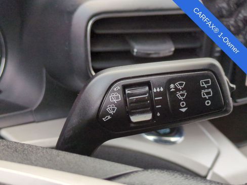 Used 2023 Ford Explorer XLT w/ Equipment Group 202A image 33