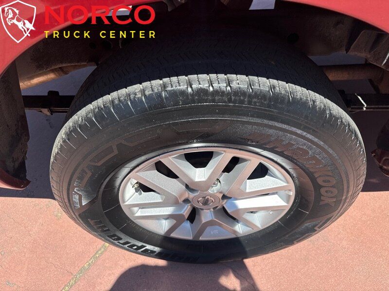 Used 2017 Nissan Frontier SV RWD image 10