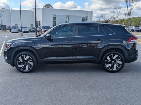 Used 2026 Volkswagen Atlas Cross Sport SE FWD image 7