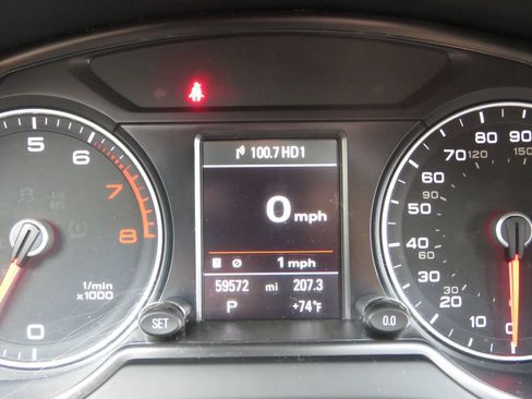 Used 2016 Audi Q5 2.0T Premium Plus w/ Technology Package AWD/4WD image 21